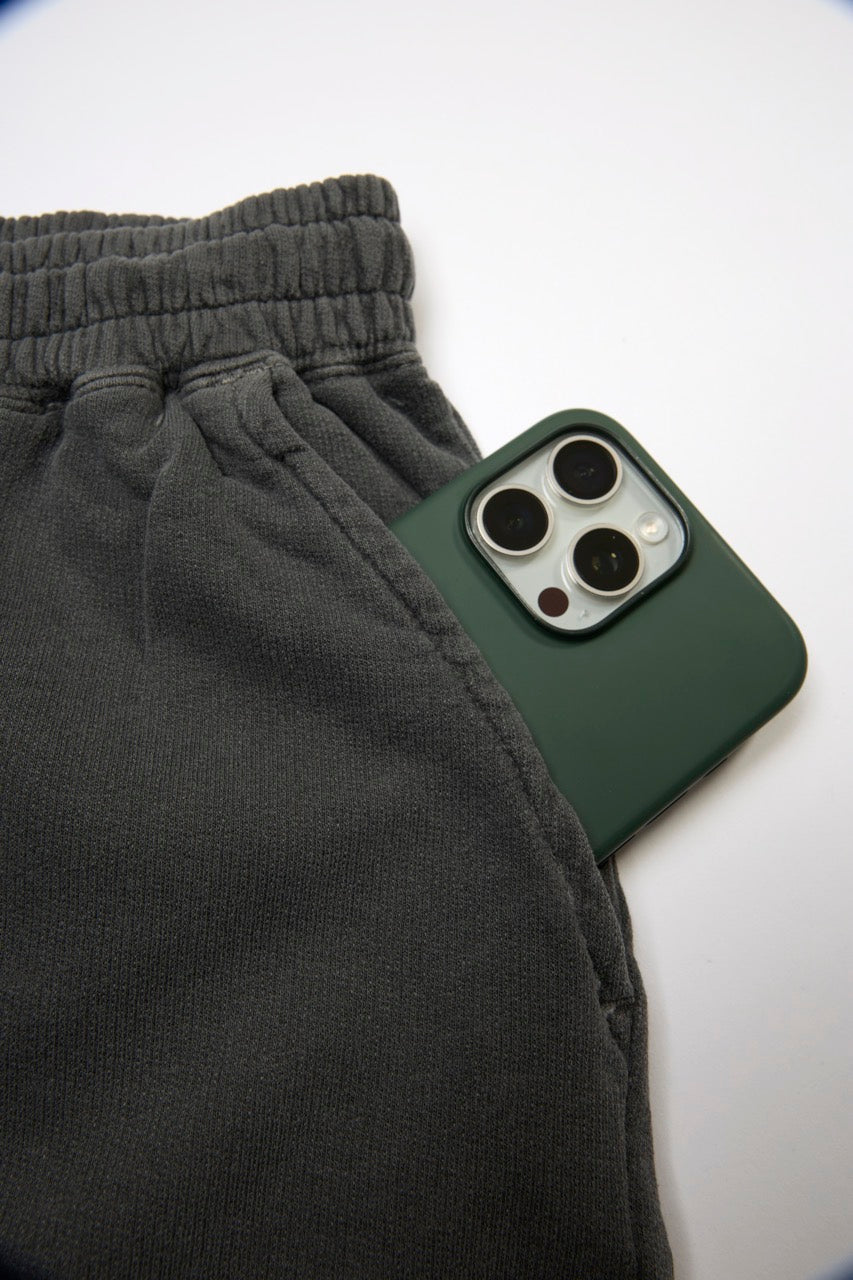 Twelve equal setup simple half pants
